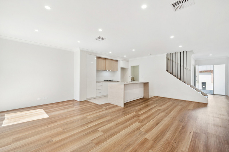 Beautiful Family Home in a Sought after area!