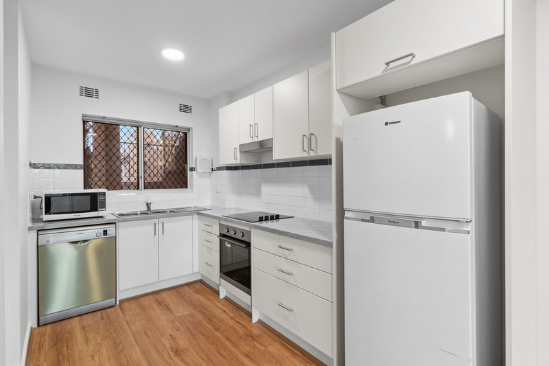 Renovated apartment in Burwood