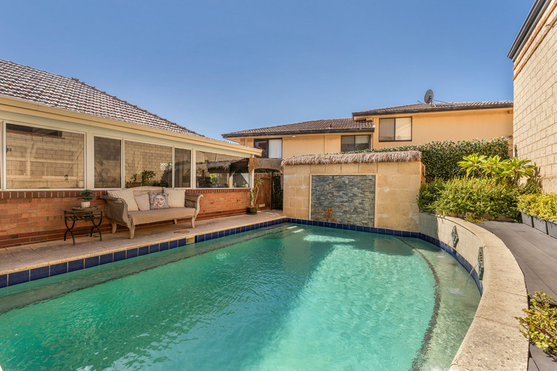 Elevated Charm and Endless Possibilities - Future Zoning to be R60!