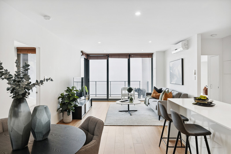 Modern Subiaco Living with Resort Amenities and Convenience At Your Doorstep!