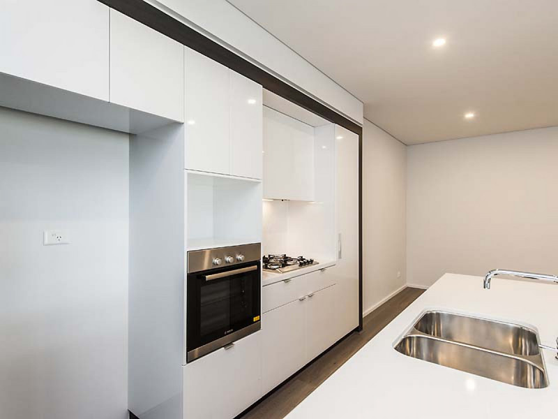 SPACIOUS 1 BEDROOM APARTMENT