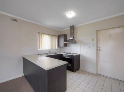 4 / 146 North Beach Drive, OSBORNE PARK WA 6017