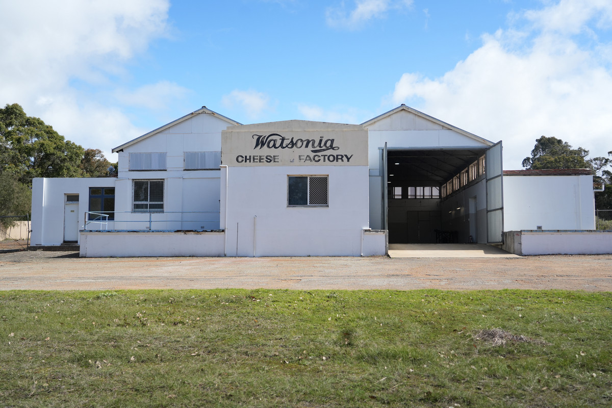 Listing image