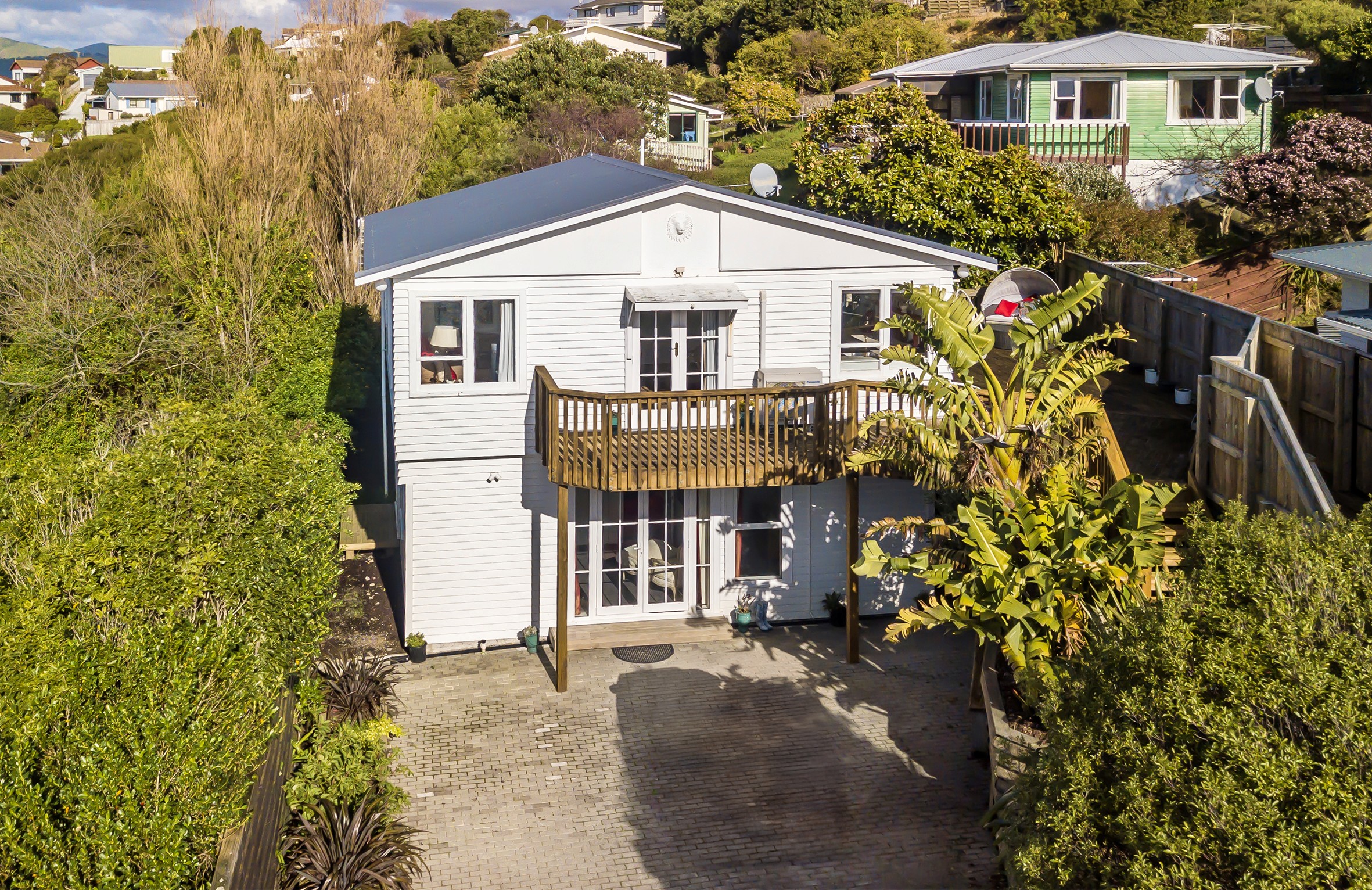CAMBORNE LIVING AT ITS BEST - RV $860,000