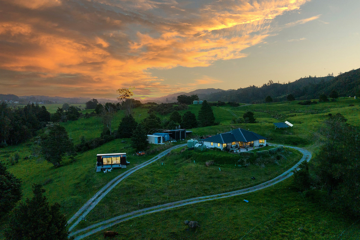 Property enquiry form background image