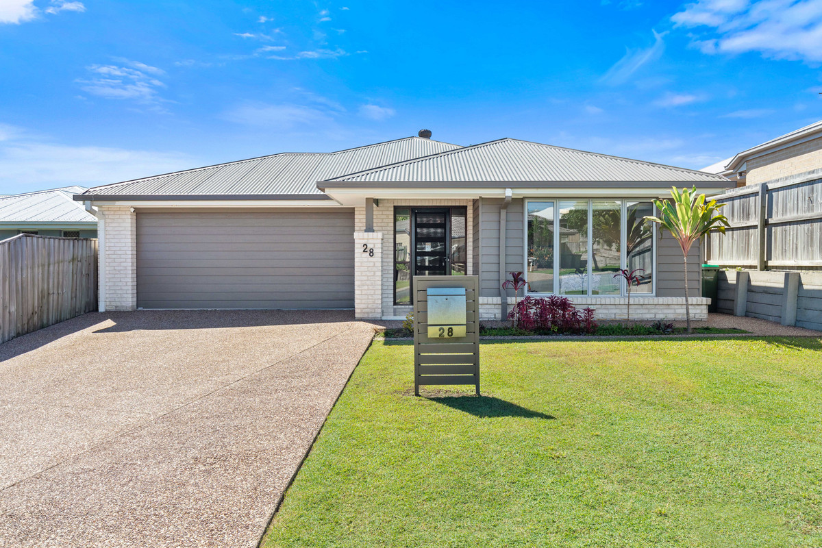 28 Sandstone Way, LITTLE MOUNTAIN QLD 4551