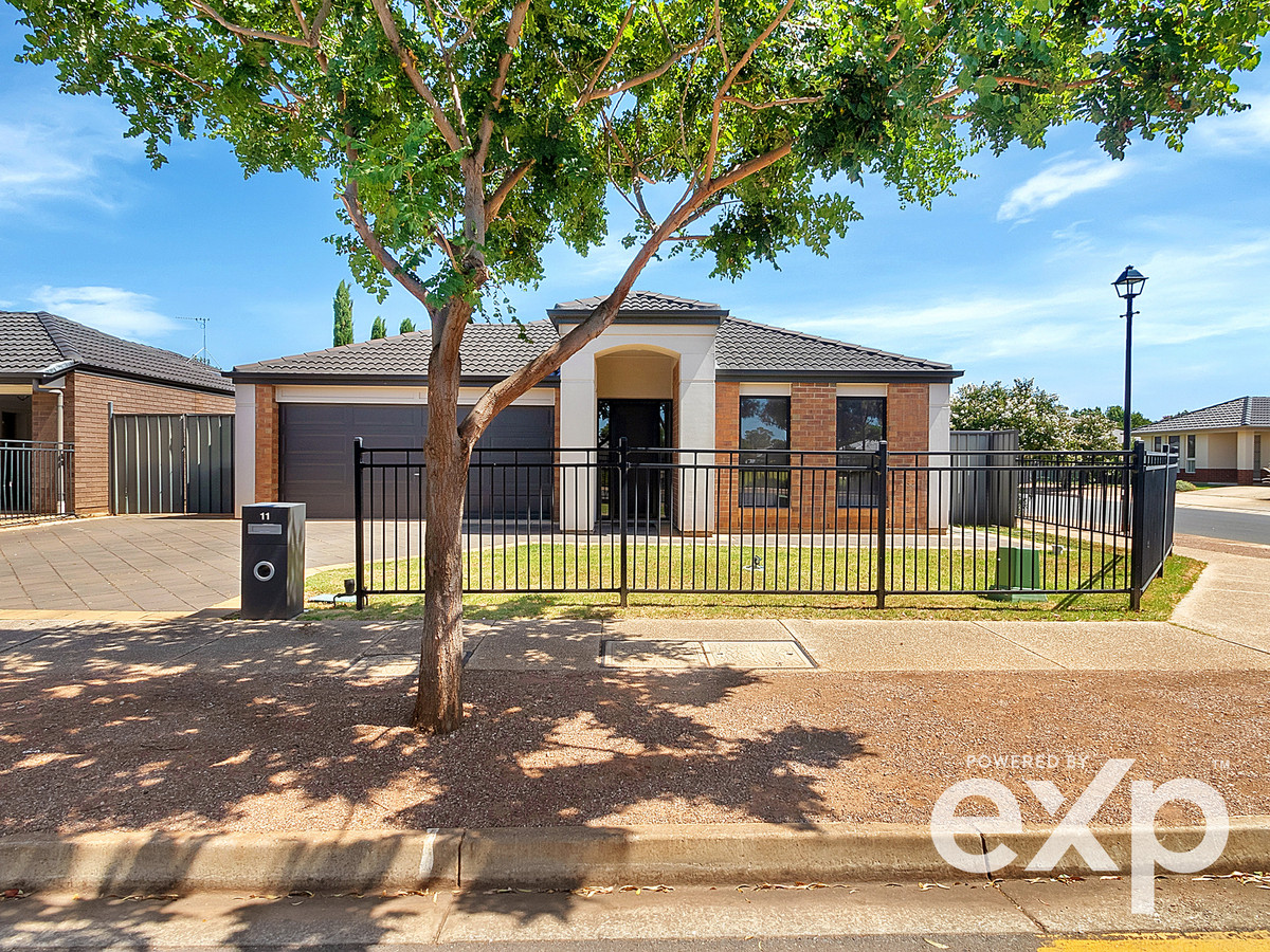11 Flannery Crescent, Andrews Farm