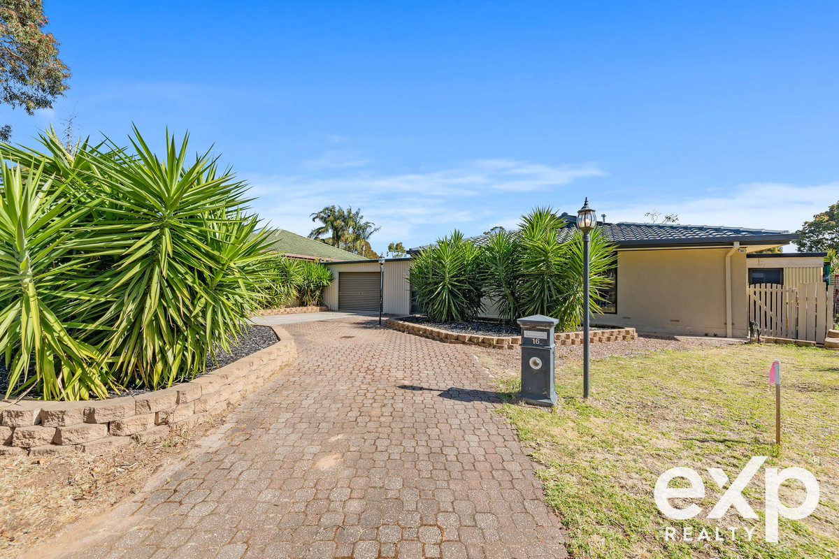 16 Rogers  Crescent, Paralowie