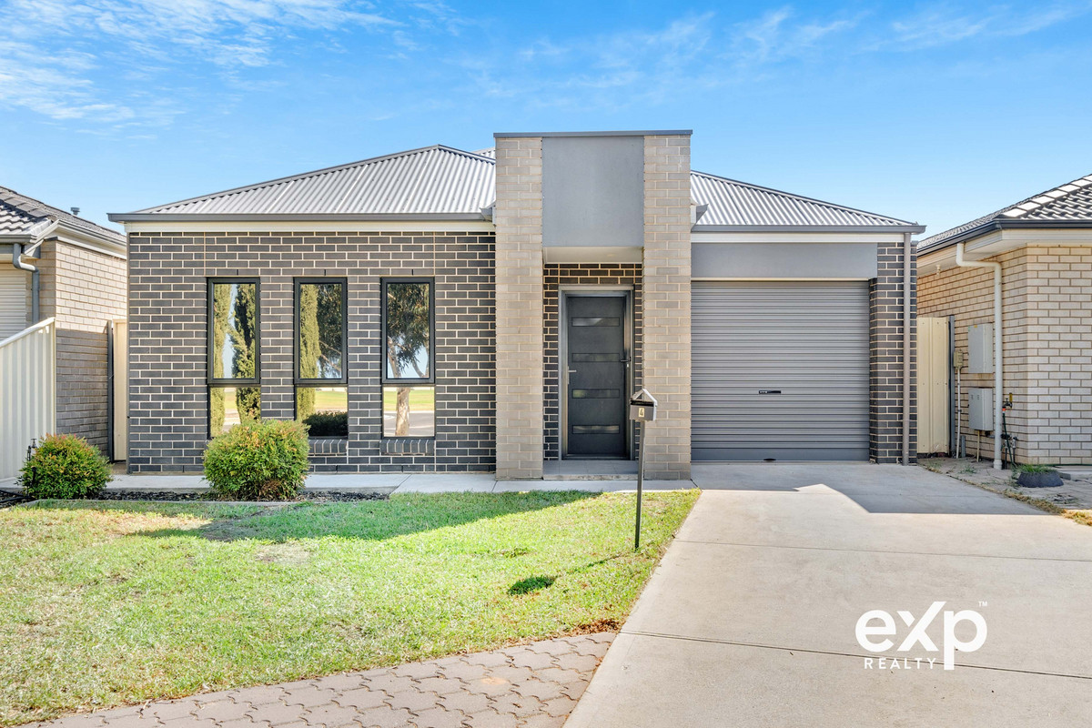 4 Springfield Avenue, Direk