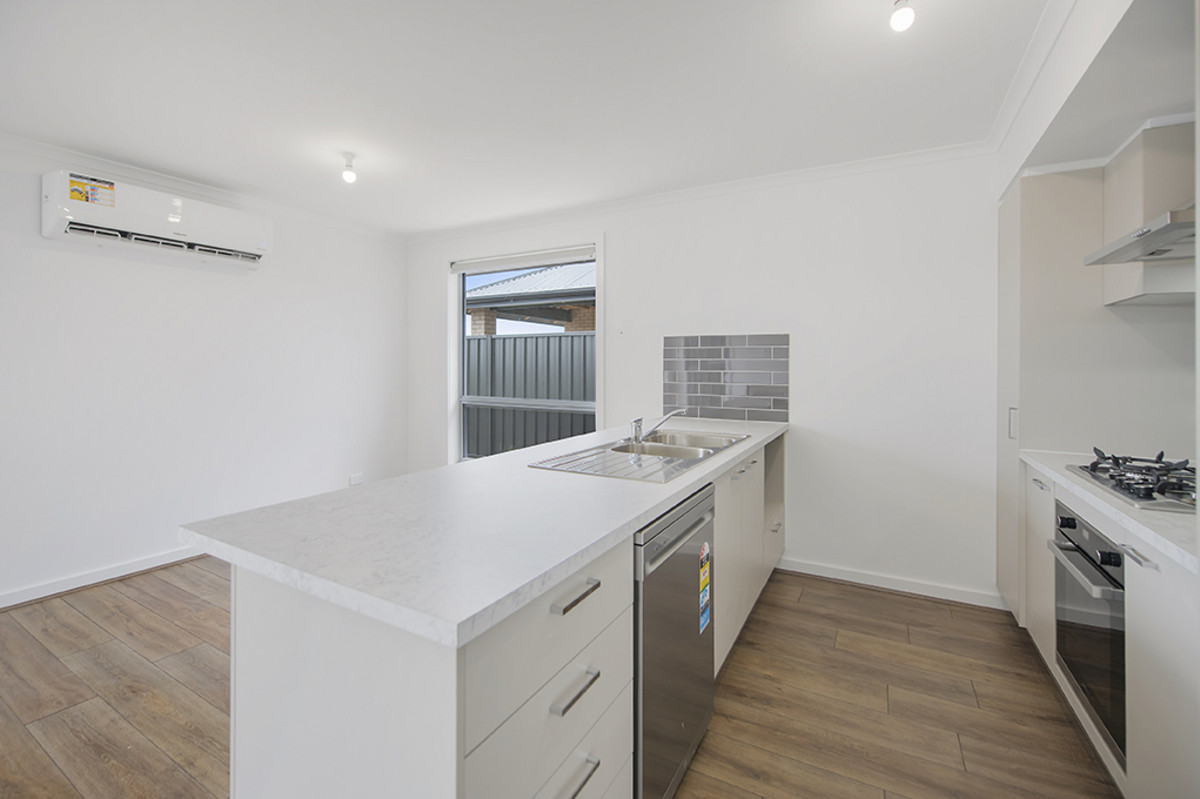 4 Patrone Street, Munno Para SA 5115 (4552354)