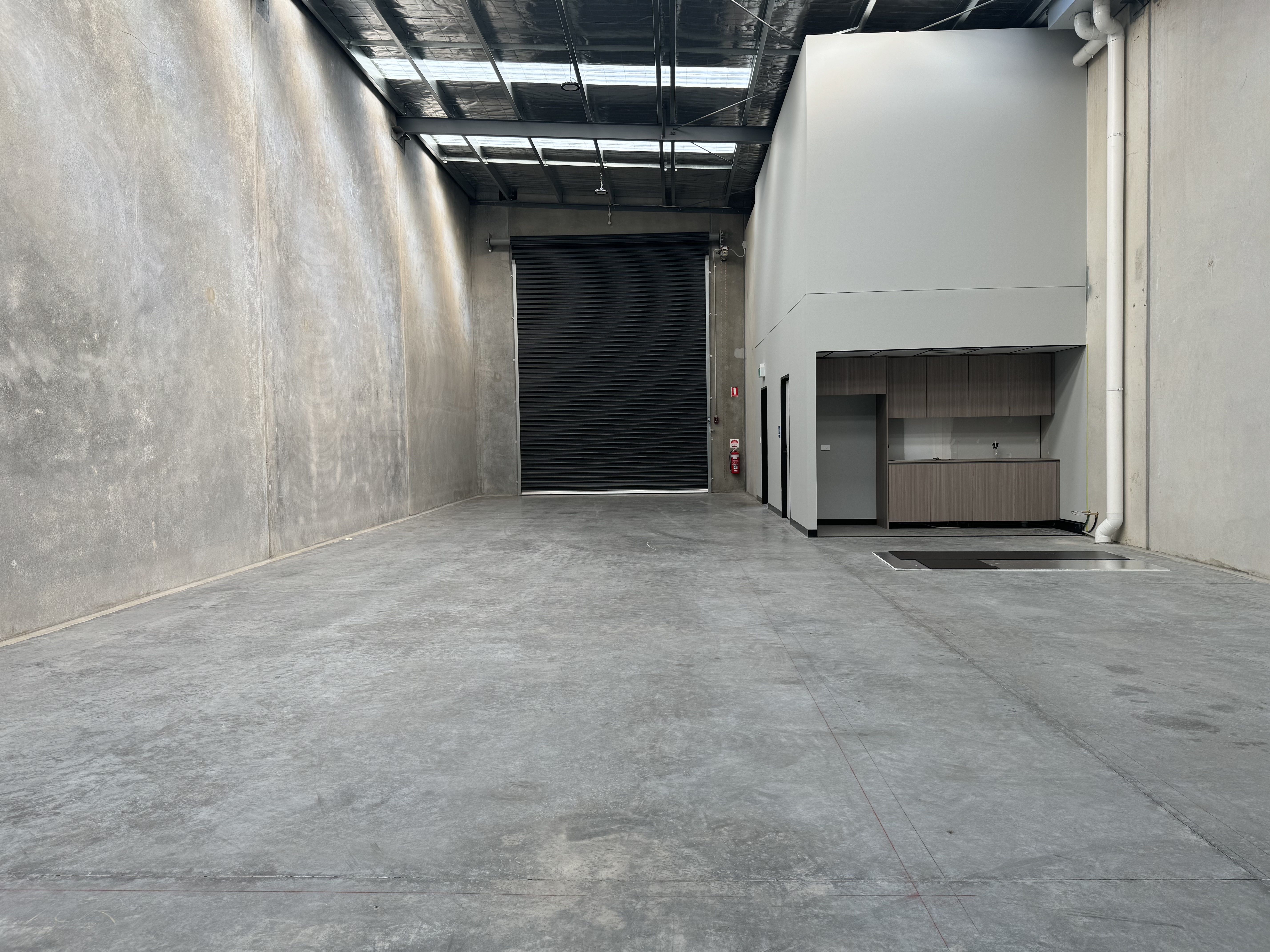 29-33 Lakeside Drive, Broadmeadows For Sale or Lease by Rutherfords Real Estate - image 2