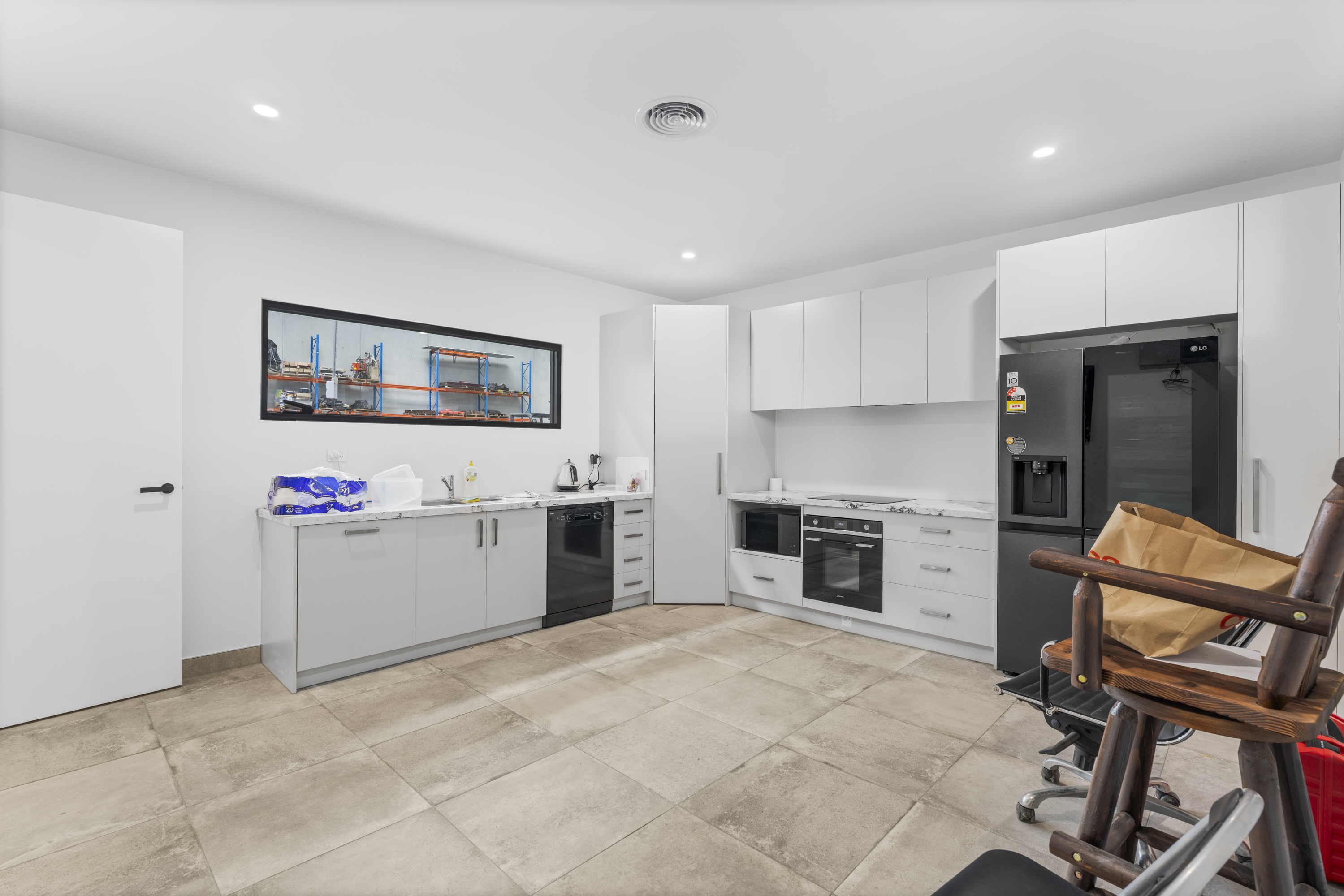 6 Lord Court, Dandenong South For Sale by Rutherfords Real Estate - image 11