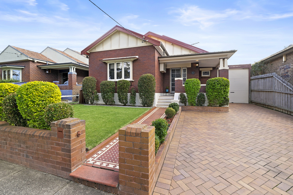 13 Acton Street, Croydon For Sale by Rich & Oliva