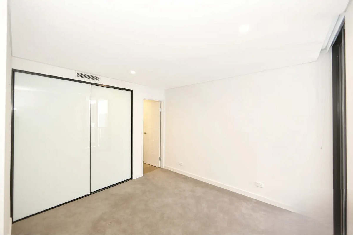 28/64-68 Majors Bay Road, Concord For Lease by Rich & Oliva - image 3