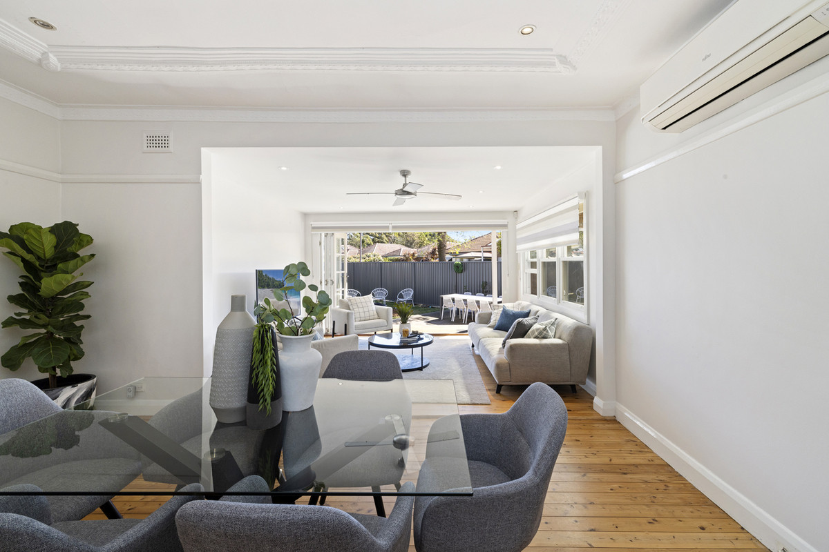 29 Walsh Avenue, Croydon Park Auction by Rich & Oliva - image 8