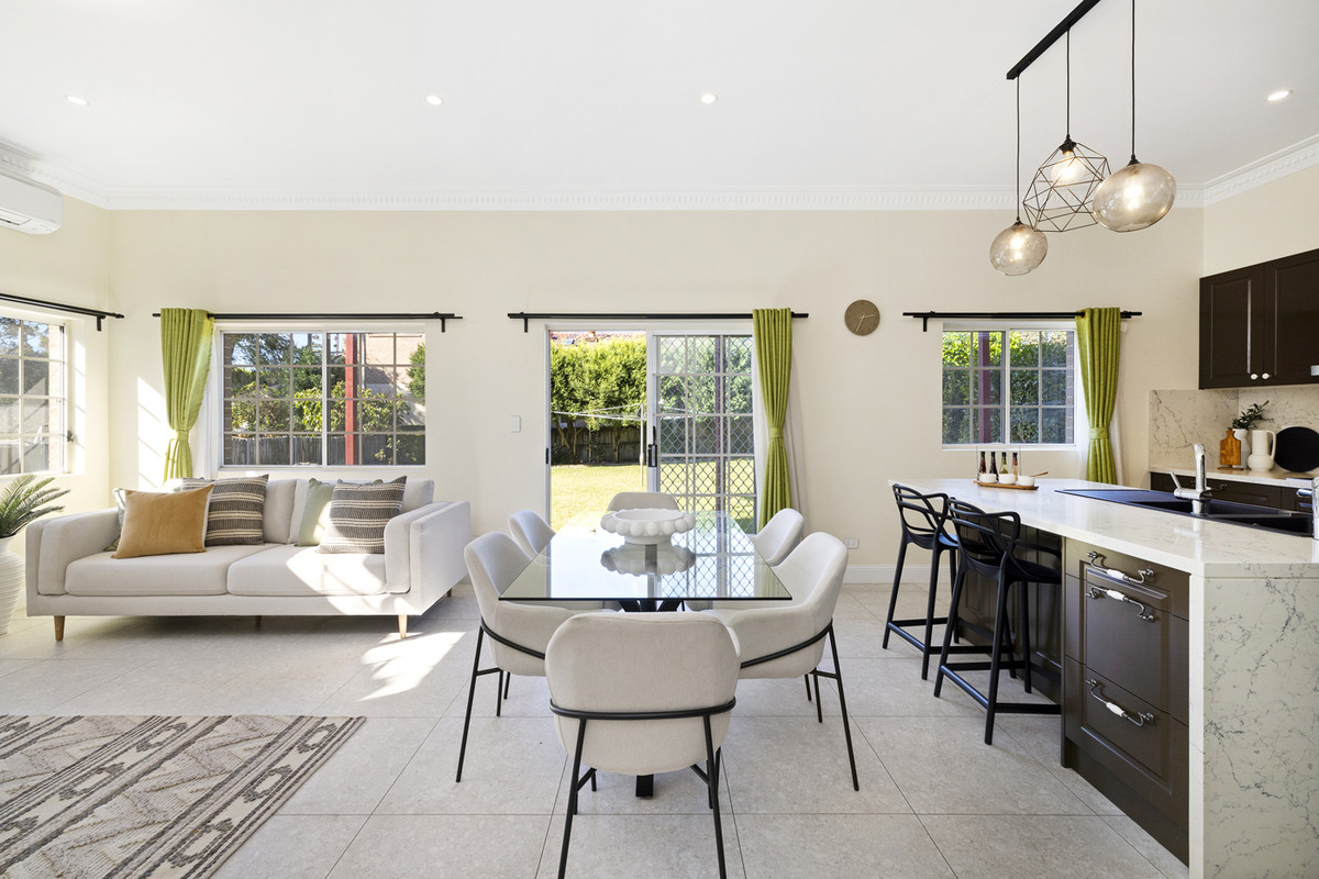 46 Austin Avenue, Croydon Auction by Rich & Oliva - image 10