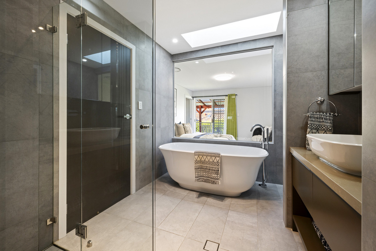 46 Austin Avenue, Croydon Auction by Rich & Oliva - image 22