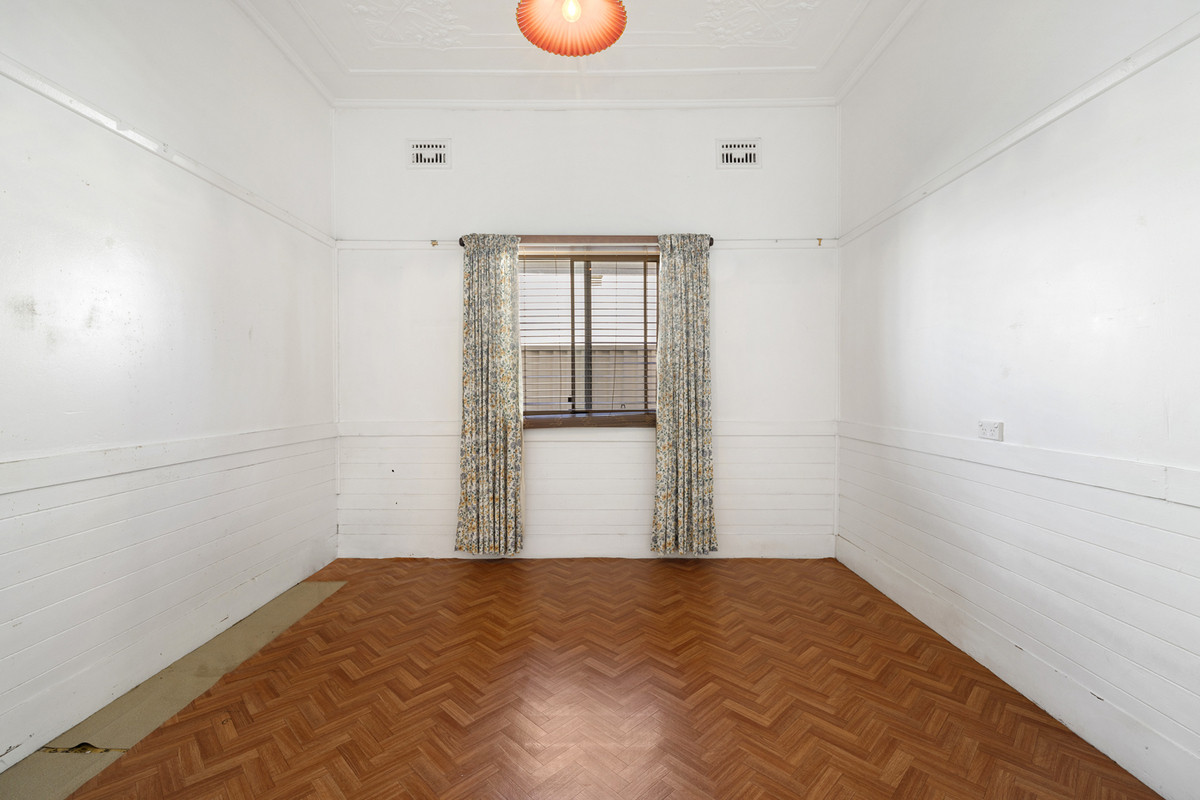 202 Burwood Road, Croydon Park Auction by Rich & Oliva - image 3